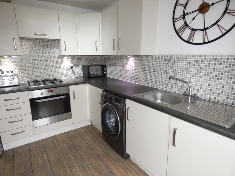 Kitchen- click for photo gallery